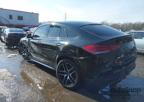 2022 Mercedes-Benz Amg Gle 53 Coupe 4Matic z USA, uszkodzony, nr VIN 4JGFD6BB8NA816306